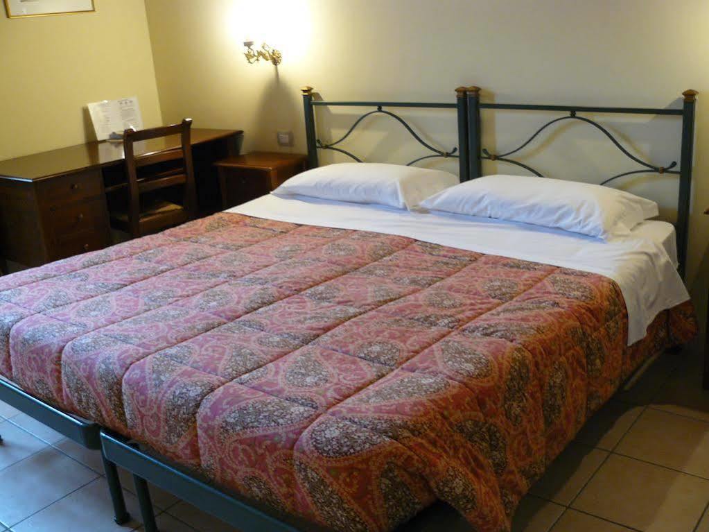 Cagliari Novecento Hotel Kültér fotó